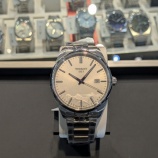 『【Tissot】雪原を映すダイアル、雪の煌めきを纏うケース ― PR100 ユングフラウ40mm』の画像