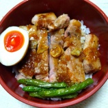 『ポークステーキ丼を作ってみた』の画像