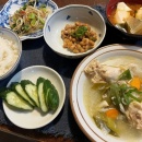 父の言葉にホロリ＆手羽元の参鶏湯風