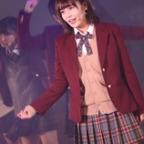『[イコラブ] 今日の舞台での『僕らの制服クリスマス』さなつんの「制服のまま飛びだそうー」のあとの「おいぇー」が指原Pのソロライブバージョンだった【イコールラブ、諸橋沙夏】』の画像