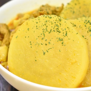 ほっこりスパイシー♪大根と豚肉のカレー煮込み