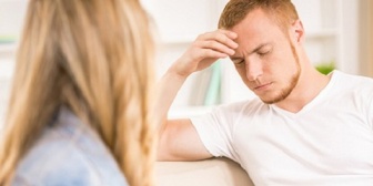 【疲れた…】動画持たれてる、お金貸してる、SNSには悪口書かれる…こんな彼と別れたい。色々納得いかないけどもう総スルーしかないかな？