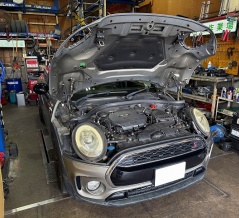滋賀オートライフハノ　輸入車「MINI」(ミニ)の持ち込みエンジンマウント交換（右側のみ）