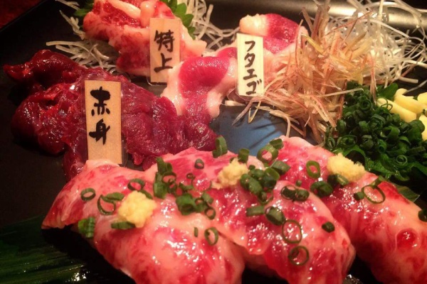 日本一の肉料理 Lp2吉祥寺 Amp 大宮tamariba 肉寿司