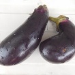 今朝の収穫　ナス2個