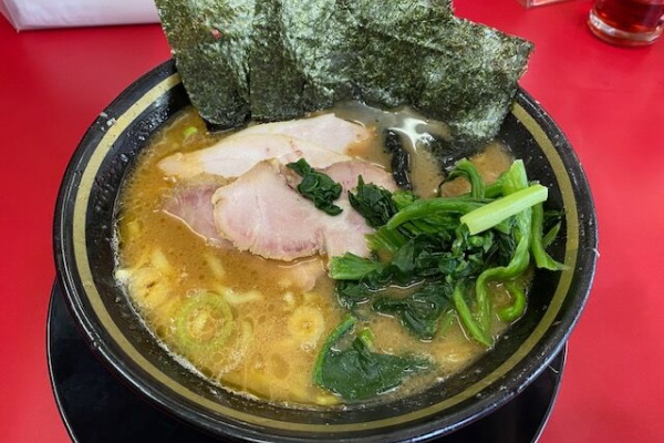 らーめん珍宝館 醤油ラーメンこってり系 らーめん珍宝館 醤油ラーメンこってり系