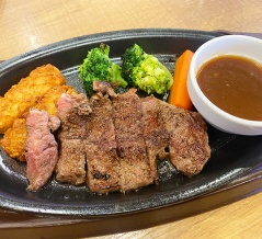 税抜999円のビーフステーキは本当に酷いのか問題！「ガスト 函館鍛治店」