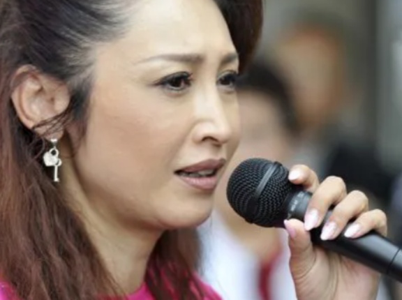 三原じゅん子（60）こども政策担当大臣、会話が成立しない模様
