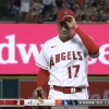 大谷翔平にアクシデントか　自らトレーナーをマウンドに呼んで7回途中降板