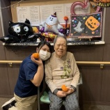 『秋のエレベーター前の飾りつけ🎃』の画像