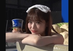 エッッッッッ！ 松村沙友理、着てなくないか・・・？！！！