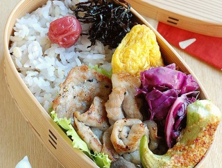 ひらひらポークソテー弁当【タイムマシーン】
