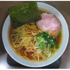 三つ由＠馬橋（千葉県）　「三つ由の中華そば、黄色いカレー」