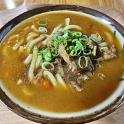 姫路　牛すじカレーうどん♪《ハンチングベース》