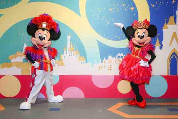 ひとりディズニー 大人の時間 3月限定アトラク ショー キャラグリも楽しむ２days