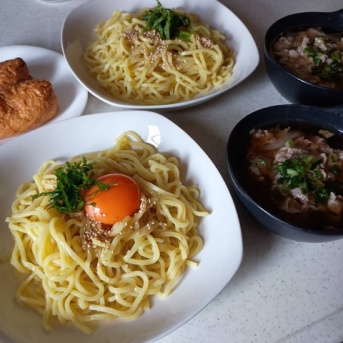 愛がすごい。と、ナイトムーンなホログラム鉱石つくりました。