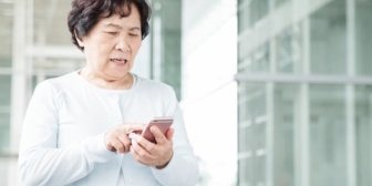 この電話は記録してますか？と聞いて記録に残らないとわかるとクレーマーと化す客の神経がわからん。フルネームとアドレス知られててよくそんな強気になれるね