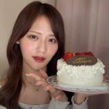 『[イコラブ] 瞳ちゃんのお誕生日配信「めっちゃビジュ可愛い」「美しかった」』の画像