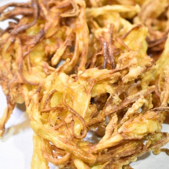 お菓子みたいな味♪大根の皮の唐揚げ