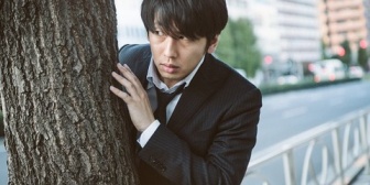 嫁が職場の人と浮気している現場を見つけました。相手の男の職場に内容証明を送るのは問題ですか？