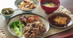 焼いて塩と胡椒振っただけでこんなに美味しいモッタイナイビーフの切り落とし肉で晩ごはん（珍しくオットの感想も有）PR