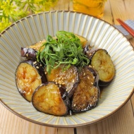 【なす1袋で作れる】火を使わない副菜から主菜まで。忙しい日にも助かるレシピ5選
