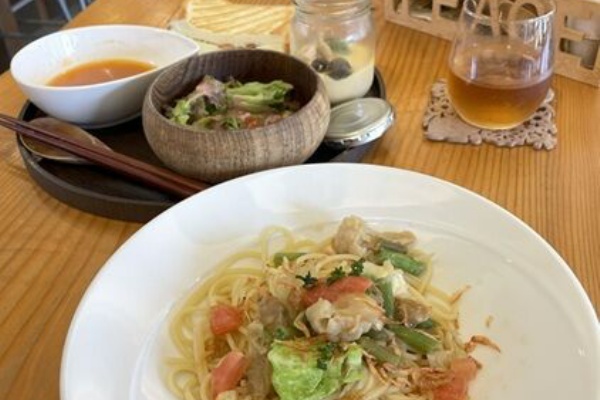 あっちこっち ここdeランチ