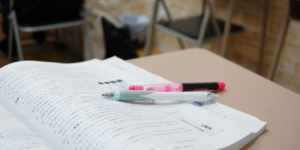 私「50半になって無性に大学に行って日本史を学びたいと思っている」　従姉「メリットは？自己満足のために大金使うの？」　私「…」