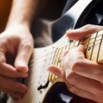 ギターとかやればやるほど沼にハマる楽器ｗｗｗ	