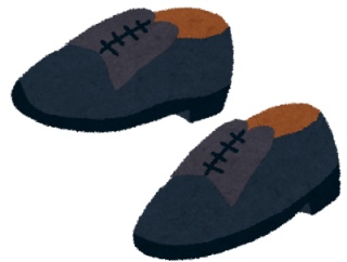 【画像】ワイ手取り19万の社畜、穴の開いた革靴をセメダインで修理中