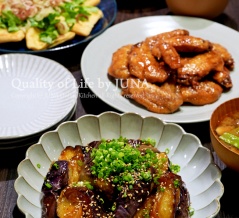 折戸なすのトロトロ揚げ焼きと手羽先の甘辛煮など
