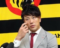【阪神】中谷、５００万円減の３０００万円「新しいことに挑戦」