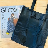 『GLOW4月号のネイビーサブバックが最高に使える件』の画像