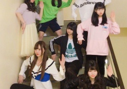 【乃木坂46】３期生舞台組で「N」ポーズ！あれ？？10人いるんだがwwwww【シンクロ坂】