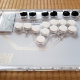 『【レビュー】PS5やXbox Series S|Xでも使える極薄Hitbox型アケコン「Paradise MPress」』の画像