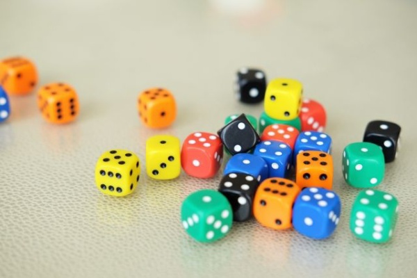 脱 キャラ被り キャラクターの幅を広げよう Trpg ダイス表付き ヲ待堂