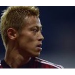 【画像】本田圭佑さん…頑張って代表に溶け込もうとするｗｗｗ