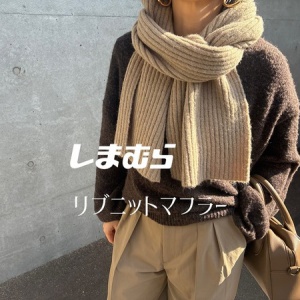 ユニクロの「コットンオーバーサイズハイネックセーター」の使用感