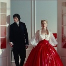 映画『嵐が丘』マーゴット・ロビー主演で世紀のベストセラー小説を映画化