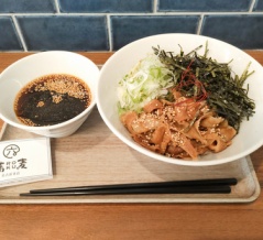 【新店】新栄にある肉蕎麦専門店が北区辻町​住宅近くに二号店をオープン/蕎麦ROKU 名古屋北店