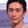 【東スポ報道】伊勢谷友介容疑者、DV野郎だった　大麻をやめるよう懇願する元カノをフルボッコ、顔面を蹴りまくる