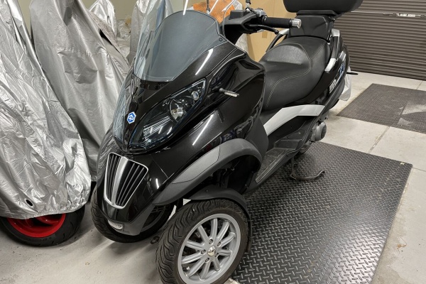 カスタムバイクショップYon-SIGN - トライク