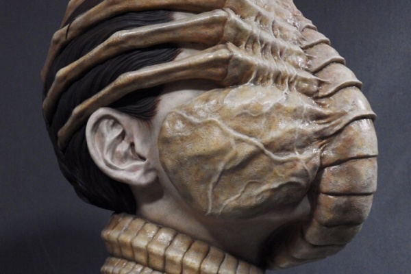 エイリアン　プレデター　金属アート Yahoo!オークション - プレデター 鋼鉄製フィギュア スクラップ