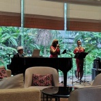 カシスのホテルブック