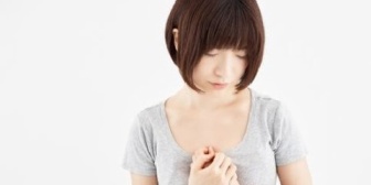 彼の出張に観光ついでに一緒に行くことになったが、旅費を一人分まるまる請求された。前は半分出してくれたのに…