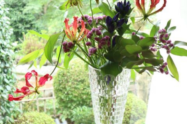 静岡県裾野市 フラワーアレンジメント Amp ティーコーディネートサロン Delys デリス ゆったり豊かな自分時間 09