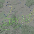 「自宅にとどまって」、操縦士が空に文字描く　オーストリア
