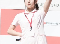 谷川聖登場「春の献血感謝祭」写真・動画まとめ!ナース服で楽曲披露!