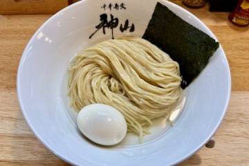 三ノ宮駅近で頂く昆布水つけ麺 @ 兵庫県神戸市