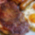 海外の料理人、Xでこんがりお肉と目玉焼きの写真を載せ「ここに何が足りないと思う？」 → 海外「コーラ」「ビール」「キムチ」 日本「」